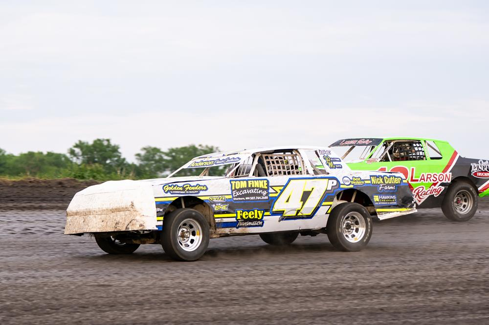 Engine Builder & Speedway Motors